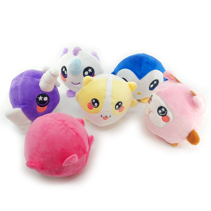 Cuddly Companions: 12-Piece Kawaii Plush Toy Collection 🌈